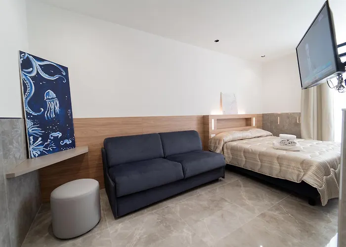 Le 4 Stagioni Dante H Napoli Centro, By Clapa Group