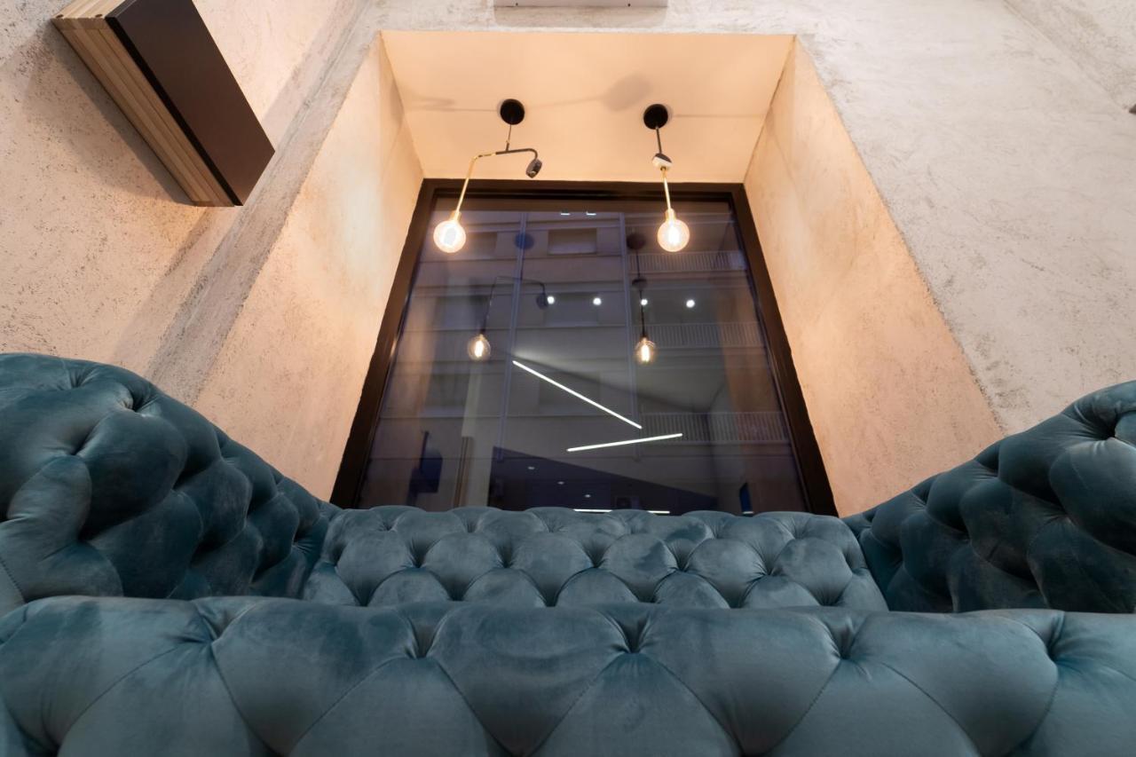 Maison d'hôtes Le 4 Stagioni Dante H Centro, By Clapa Group 2*